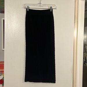 Tees by Tina black seamless pencil tube skirt